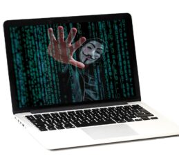 Truffe online: 7 segnali per riconoscerle subito e proteggerti